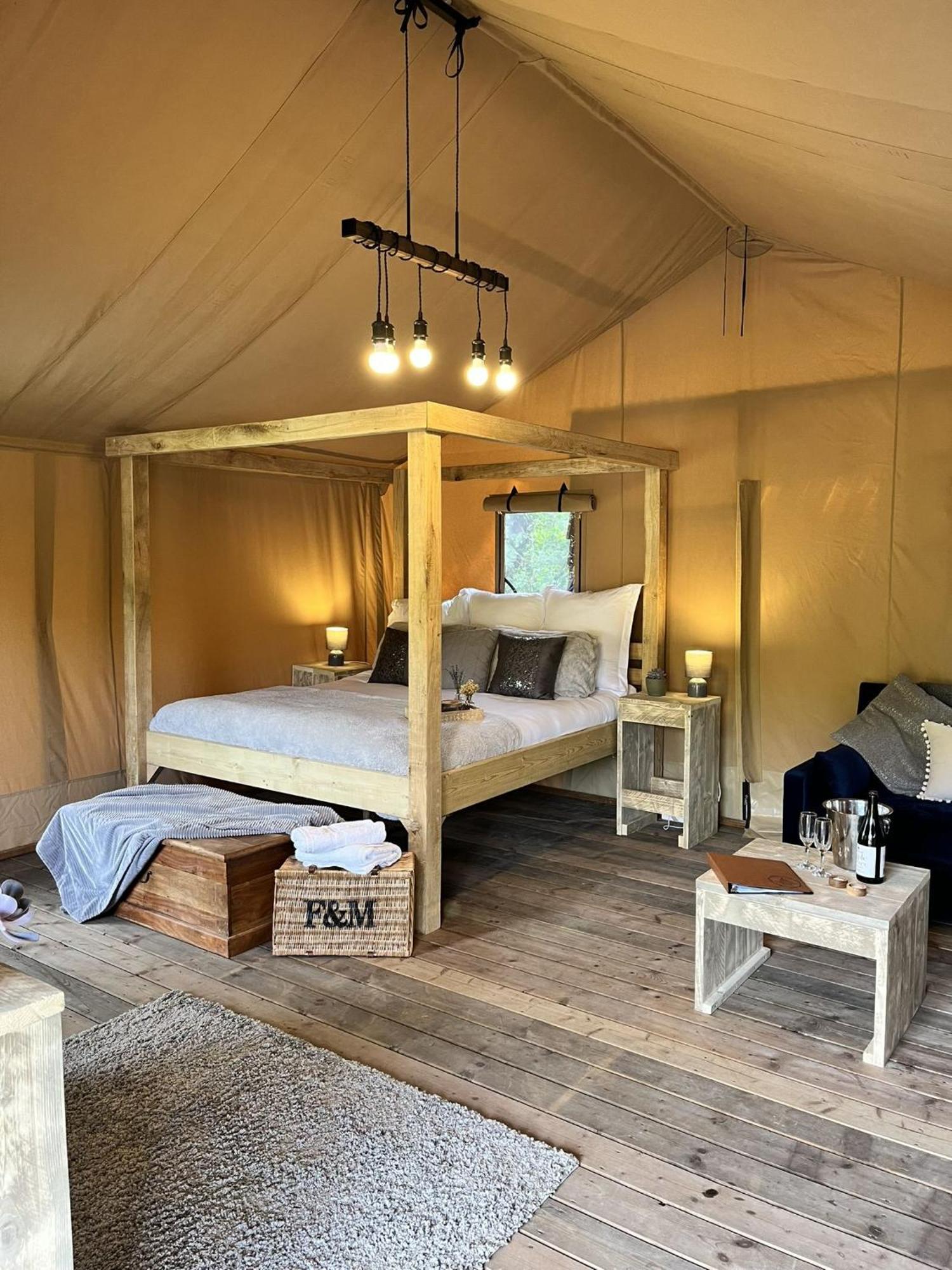 Teal Safari Tent Droitwich Eksteriør bilde